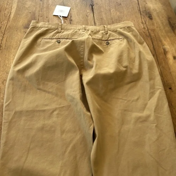 Pistola Khaki pleated trousers, Size 33, NWT - Picture 8 of 8